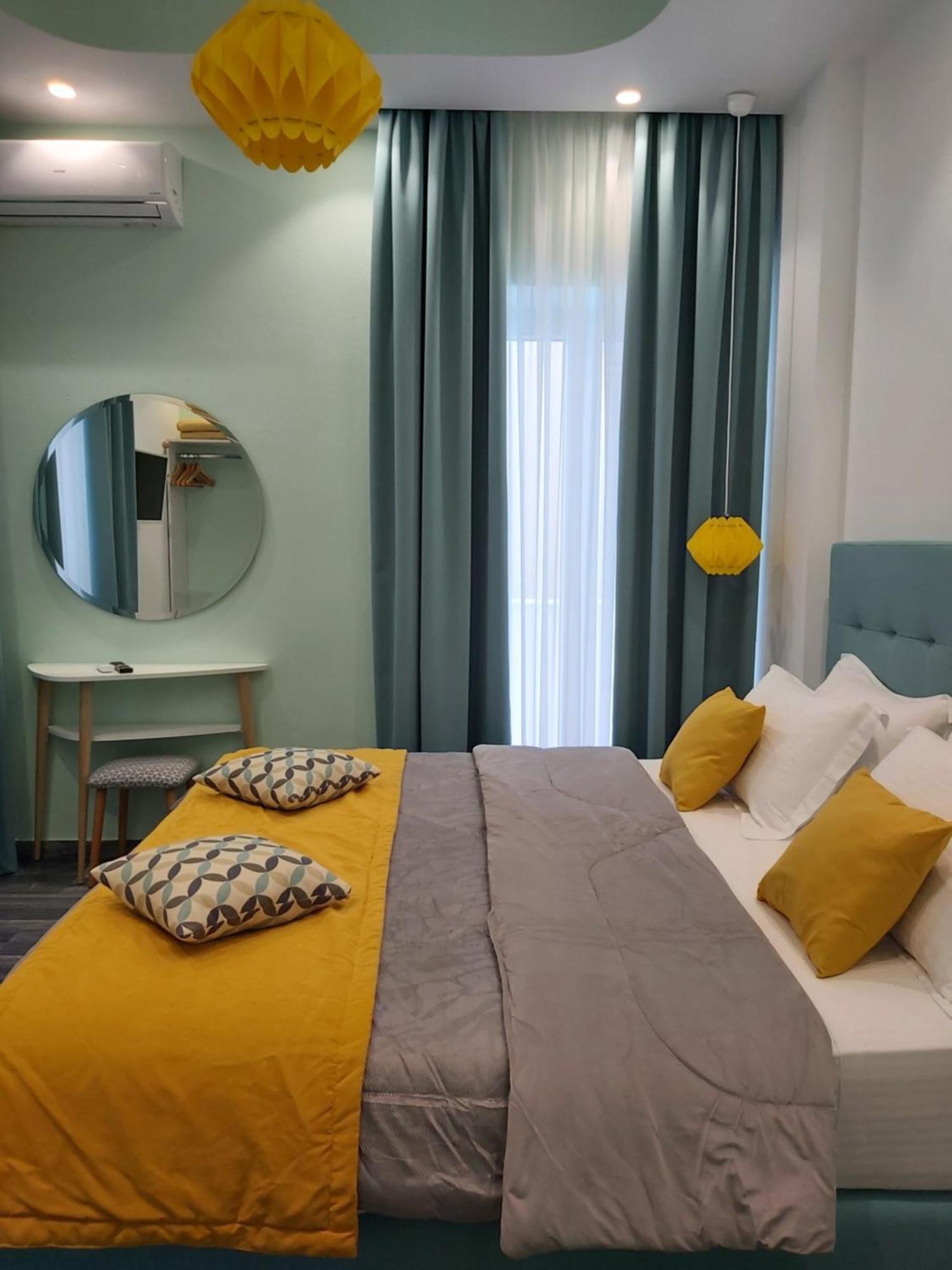 Nostalgia Retro Suites Naxos City Chambre photo